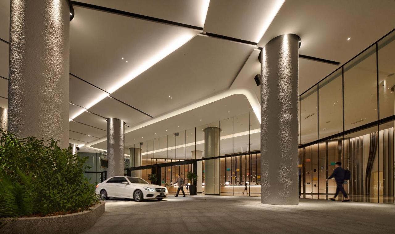 Amari Spice Penang Hotell Bayan Lepas Exteriör bild The hotel's lobby
