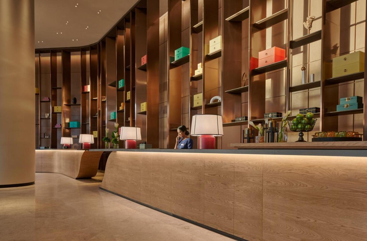 Amari Spice Penang Hotell Bayan Lepas Exteriör bild The lobby of the hotel