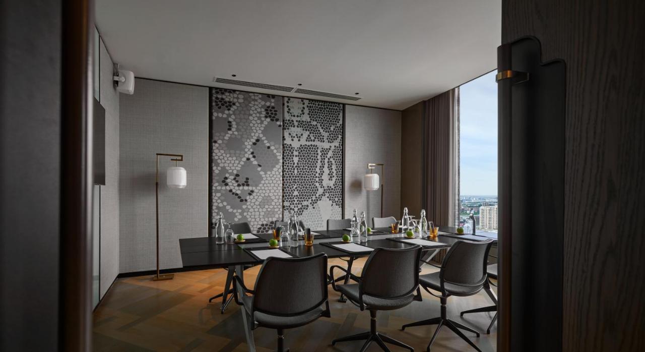 Amari Spice Penang Hotell Bayan Lepas Exteriör bild Meeting room